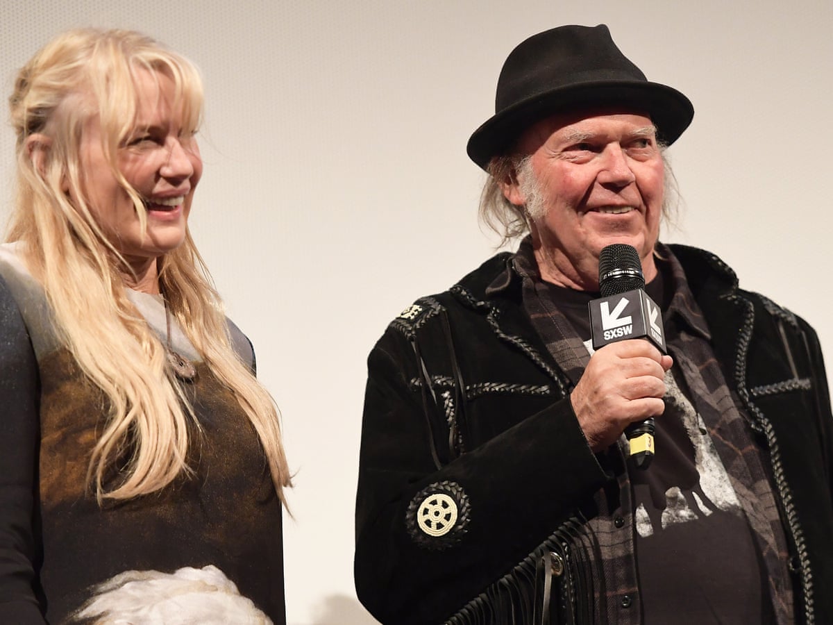Neil Young comagradável, mulher