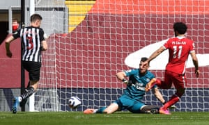 Liverpool 1-1 newcastle united: premier lig - gerçekleştiği gibi 6 martin dubravka denies mohamed salah.