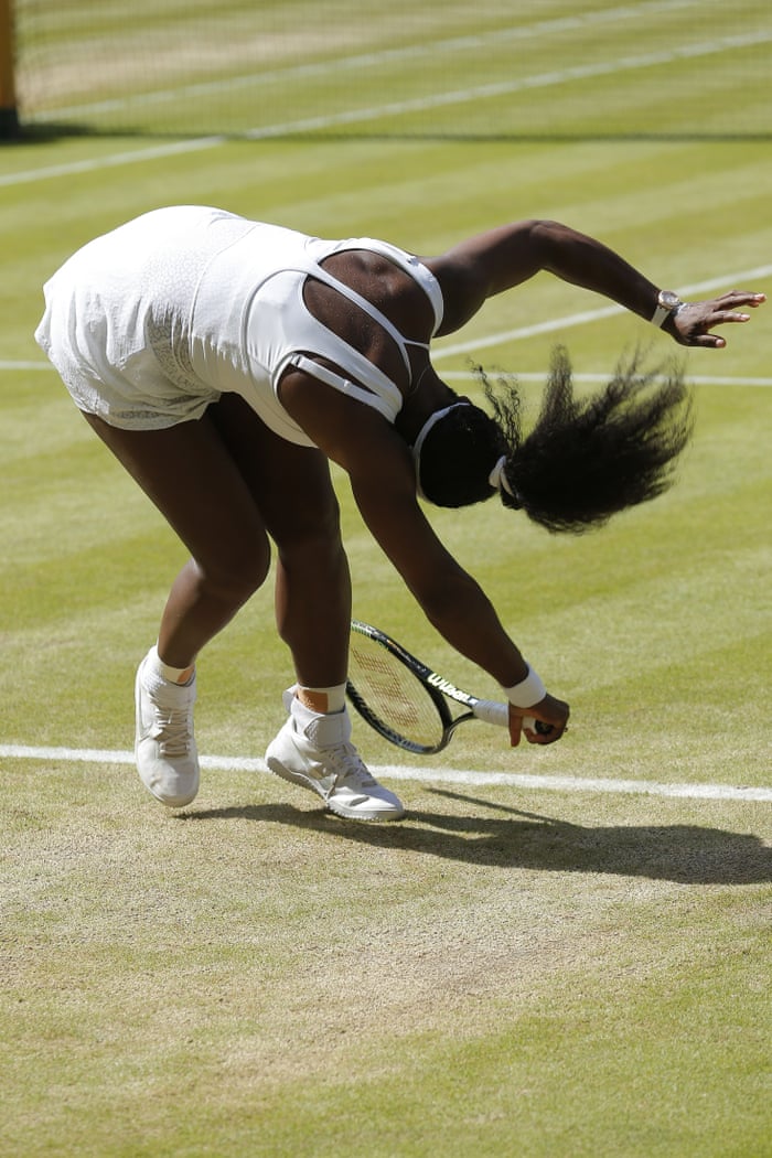 Williams finds the early games disrupted by Garbine Muguruza
