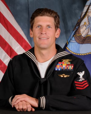 视频显示Navy Seal的死亡是与Isis激烈战斗的结果