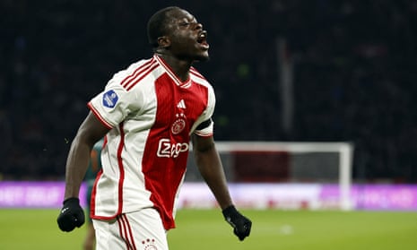 Brian Brobbey - Sát Thủ Trẻ Gánh Vác Hàng Công Ajax Brian Brobbey - Sát Thủ Trẻ Gánh Vác Hàng Công Ajax
