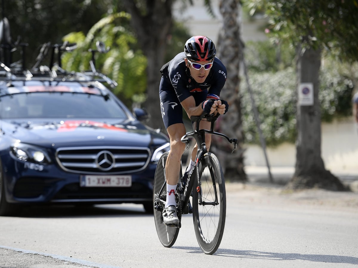 Photo of Geraint Thomas  - car
