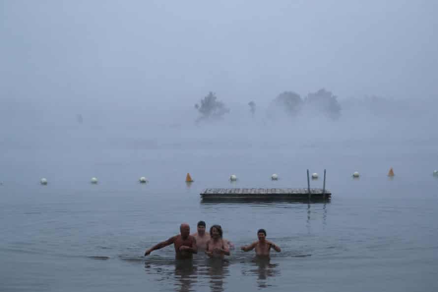 On June 21, 2019, the annual Winter Solstice Nude Swim will take place at Lake Burley Griffin in Canberra.