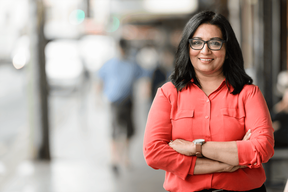 TravelGuides - For eight years I’ve served Australia. The racist hate and disgusting abuse still crushes me | Books 1