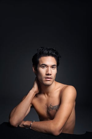 http://i.guim.co.uk/img/static/sys-images/Guardian/Pix/pictures/2013/1/24/1359045034387/Joseph-Altuzarra-007.jpg?w=300&h=-&s=e0469f91a6430464a1b47f6eefff65d9