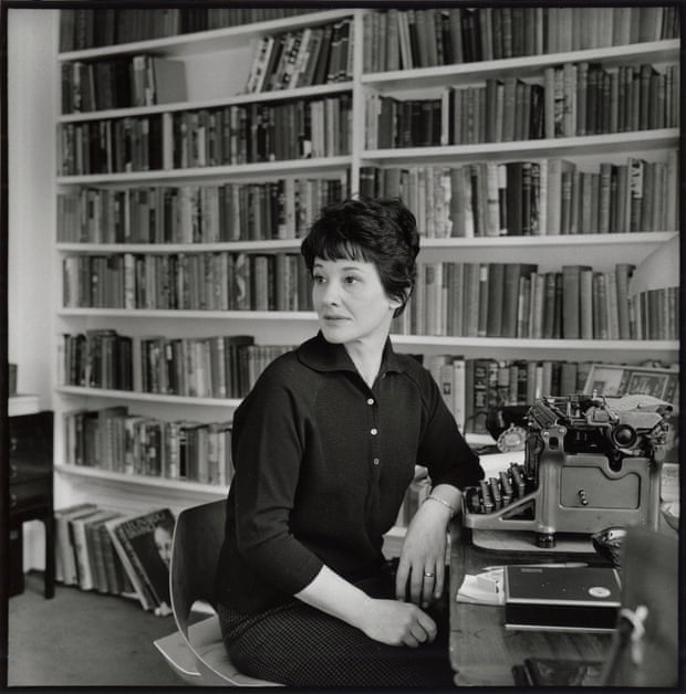 ‘Attentive to emotional weather’: Penelope Mortimer photographed by Ida Kar in 1961.