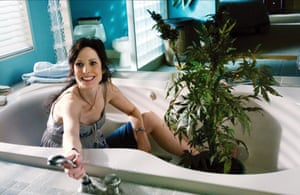 Mary-Louise Parker as Nancy Botwin in Weeds.