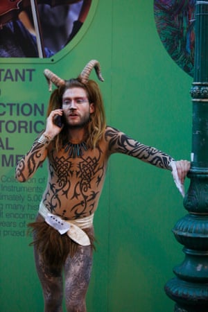 If in doubt faun a friend - performers with flyers at Bristo Square