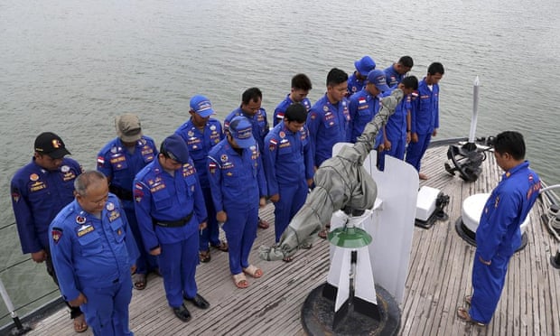 Missing AirAsia flight: search area set to expand as families.