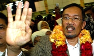 Anwar Ibrahim.