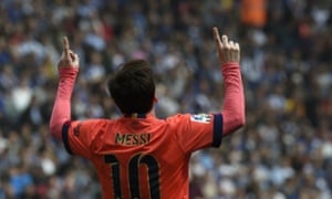 Lionel Messi does what he does.
