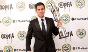 IMAGE STRICTLY EMBARGOED FOR ALL USAGES UNTIL 00.01 ON MONDAY APRIL 27, 2015, OR UNTIL AN OFFICIAL WINNERS ANNOUNCEMENT IS MADE VIA THE @PFA TWITTER ACCOUNT.Winner of the PFA's Men's Player of the Year, Eden Hazard during the PFA Awards at the Grosvenor House Hotel, London. PRESS ASSOCIATION Photo. Picture date: Sunday April 26, 2015. See PA story SOCCER PFA. Photo credit should read: Barrington Coombs/PA Wire