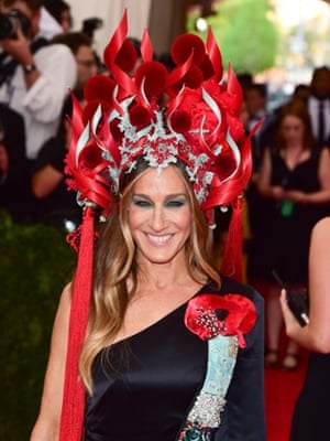Sarah Jessica Parker attends the 'China: Through The Looking Glass' Met Ball 2015 in a Philip Treacy custom headdress and her own design in collaboration with H&M
