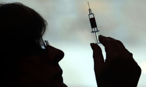 Meningitis B vaccine added to UK child immunisation scheme