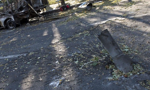 Ukrainian forces and pro-Russia rebels clash over Donetsk airport.