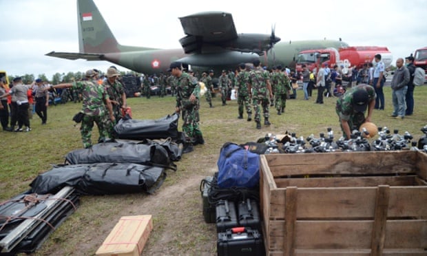 AirAsia flight QZ8501: reports that sonar images show fuselage on.