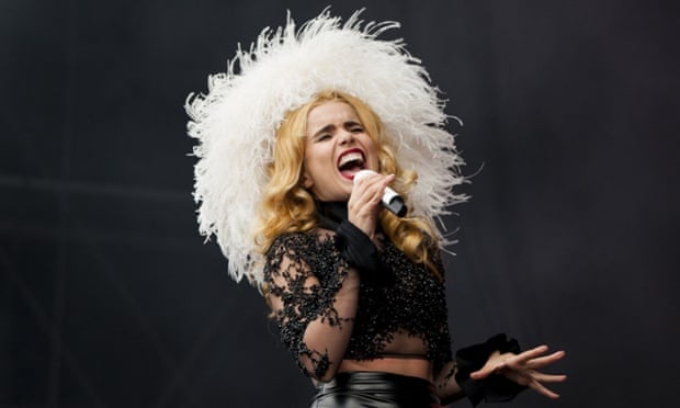 Paloma Faith picks up her first ever Brit award.