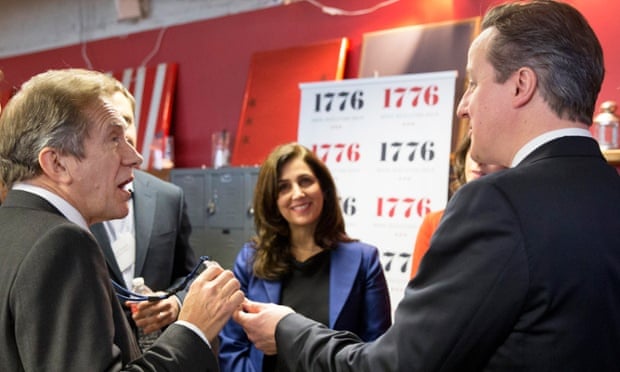 Joanna Shields with David Cameron and Richard Parris of hi-tech security card company Intercede, at a reception for startups in Washington.