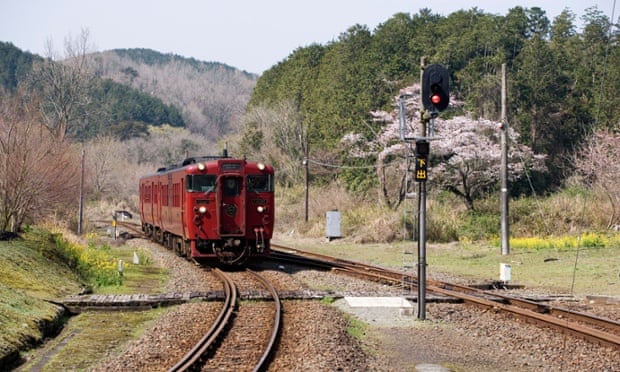 JR Hisatsu line, Isaburo, Shinpei,
