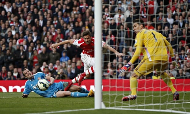 arsenal sunderland giroud pantilimon