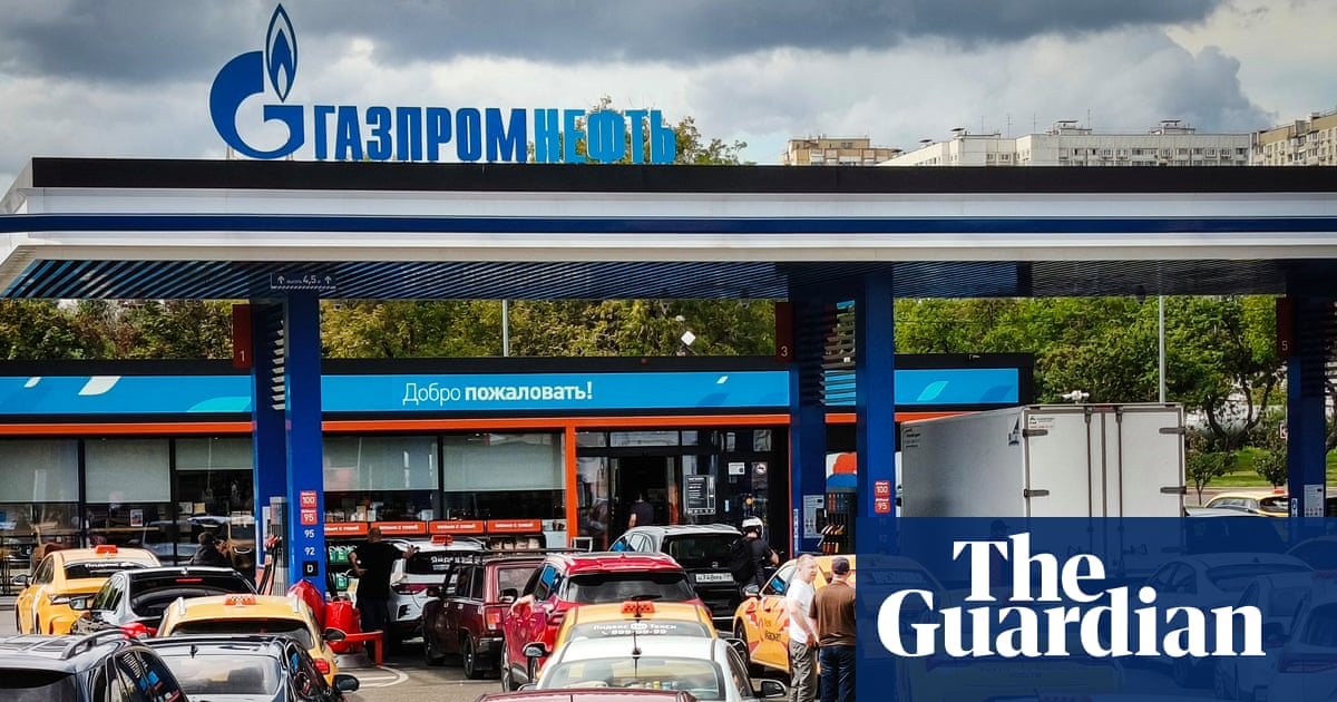 Ukraine war briefing: Russia running on imported gasoline, government confirms