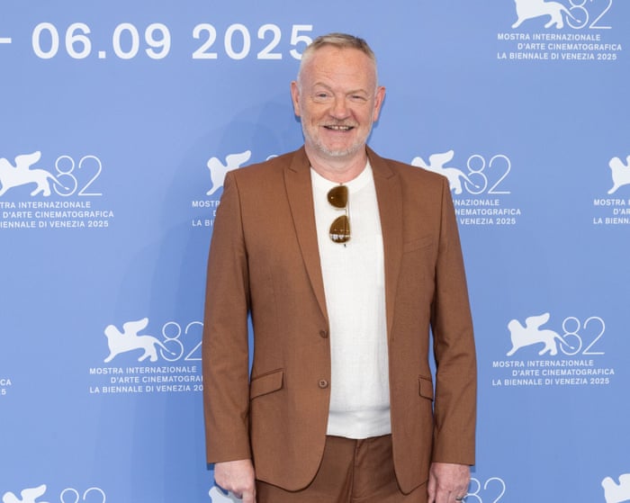 Post your questions for Jared Harris