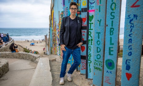 Sue Perkins: Along the US-Mexico Border (BBC One) – visits Tijuana in the first episode