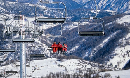 A chairlift at Isola 2000.