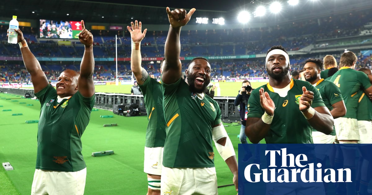 South Africa edge past Wales to reach World Cup final thanks to late penalty – video highlights