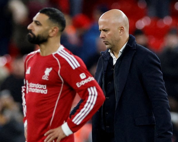 Arne Slot promete seguir luchando tras reunirse con el director deportivo del Liverpool Arne Slot promete seguir luchando tras reunirse con el director deportivo del Liverpool