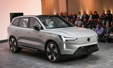 Den EX90