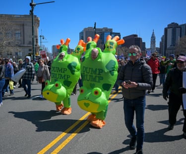 Philadelphia, Pennsylvania, USFrogs march in Philly