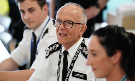 Met police to stop attending emergency mental health calls | Police Met police to stop attending emergency mental health calls | Police