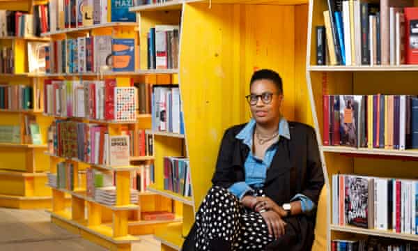 Sharmaine Lovegrove, wydawca w Dialogue Books
