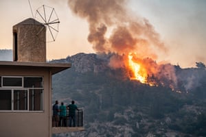 Minister of climate crisis and civil protection, Yannis Kefalogiannis, visited Chios amid five separate wildfires. He warned that the simultaneous fires in different parts of the island suggest possible organised criminal activity and are unlikely to be accidental