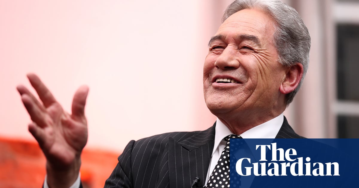 ‘Sorry sunshine, wrong place’: New Zealand deputy PM tells off Covid conspiracy theorist – video ‘Sorry sunshine, wrong place’: New Zealand deputy PM tells off Covid conspiracy theorist – video