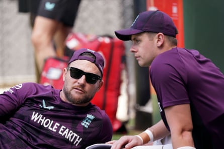 England head coach Brendan McCullum and Jamie Smith.