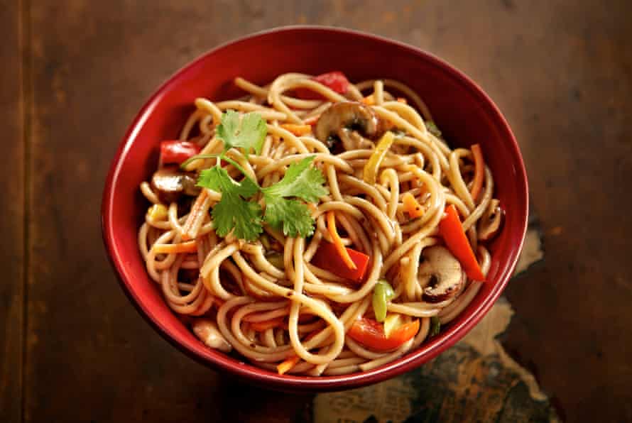 A Thai noodle broth is swiftly thrown together using a microwave.