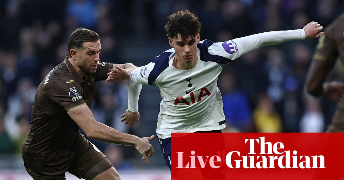 Tottenham v Brentford, Manchester City v Sunderland, and more: football – live