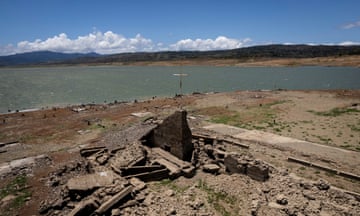 Extreme heat revealed a sunken town in the Philippines