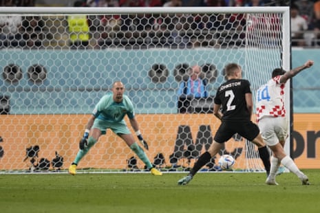 Croatia v Canada: World Cup 2022 – live | World Cup 2022 2 Livaja puts Croatia ahead.