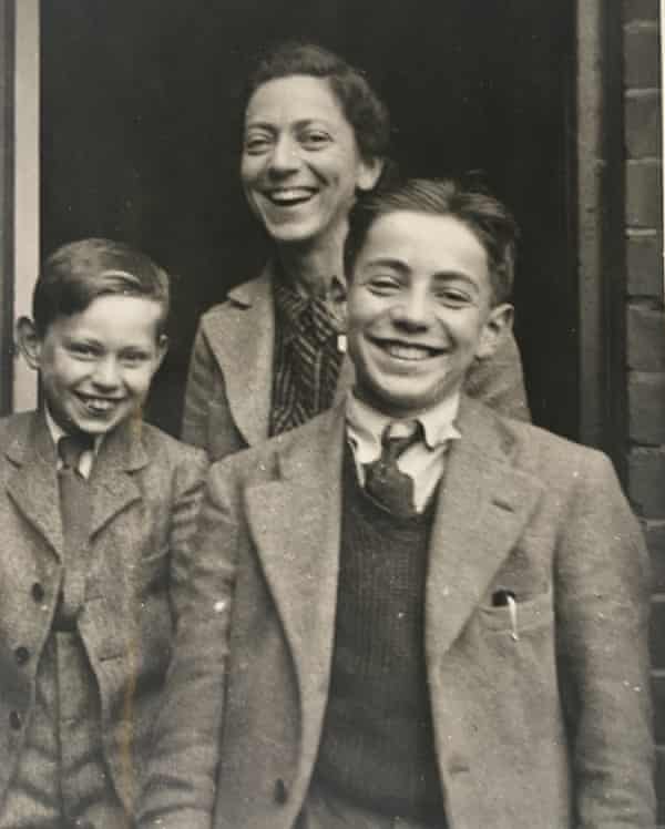 Left to right: Peter Willer, Franziska Willer, Paul Willer in England, 1940.