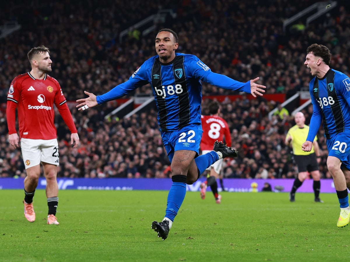 Manchester United 4-4 Bournemouth: Premier League – as it happened | Premier League | The Guardian