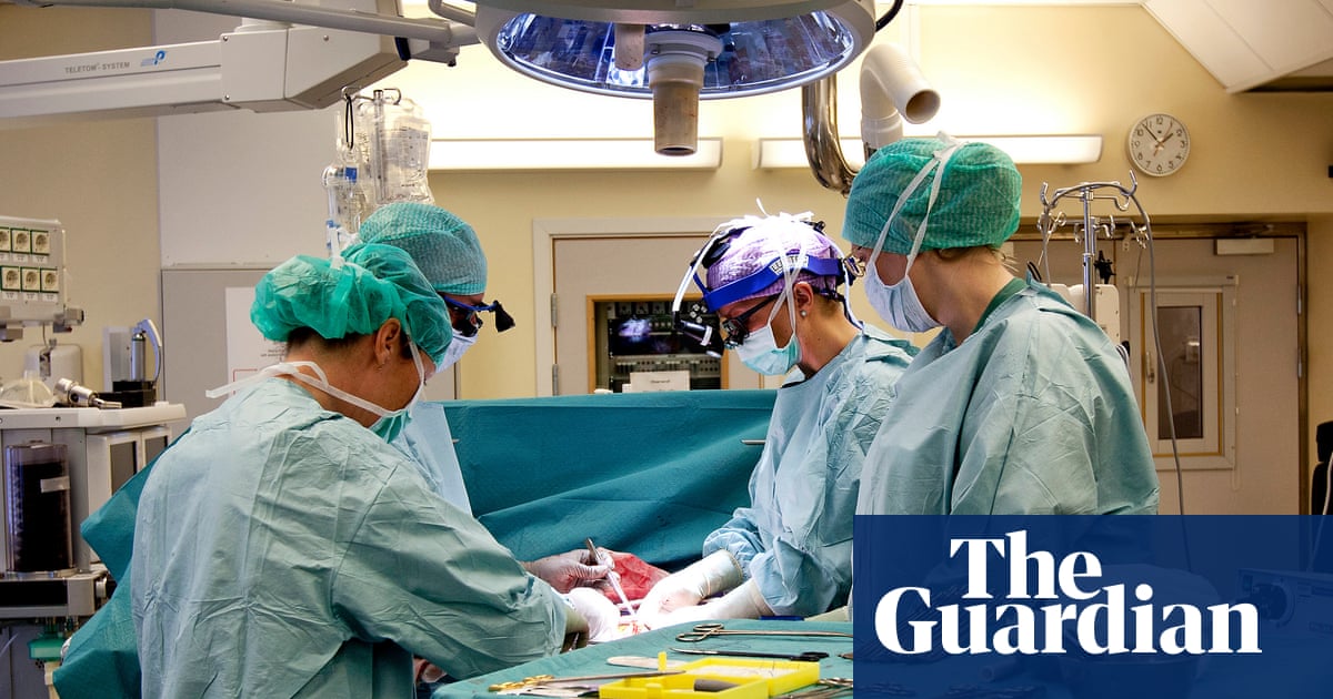 Patients operated on at night 'at greater risk of complications or dying' Society The Guardian Patients operated on at night 'at greater risk of complications or dying' Society The Guardian