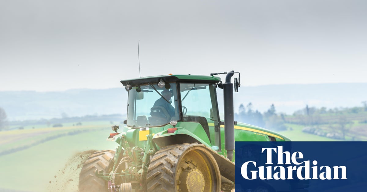 Third of British farmers made no profit in past year, report finds
