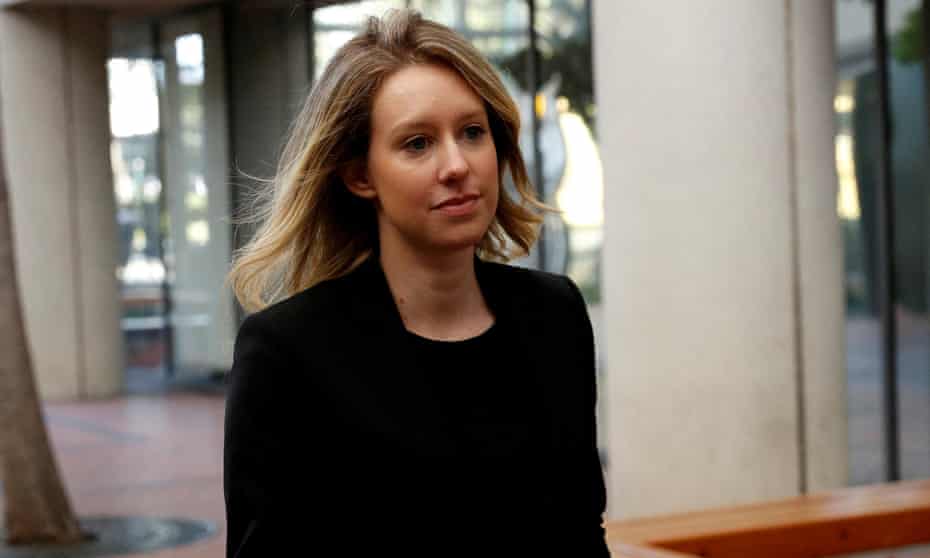 Former Theranos CEO Elizabeth Holmes arrives for a hearing at a federal court in San Jose.