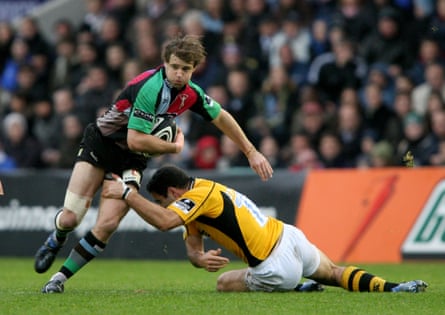 Nick Evans attempts to go past Wasps’ Jeremy Staunton during his first season at Harlequins