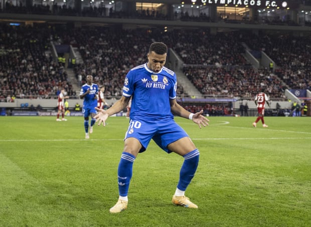 Resumen de la Champions League: Mbappé marca cuatro goles en el Olympiakos, el Atlético sorprende al Inter Resumen de la Champions League: Mbappé marca cuatro goles en el Olympiakos, el Atlético sorprende al Inter