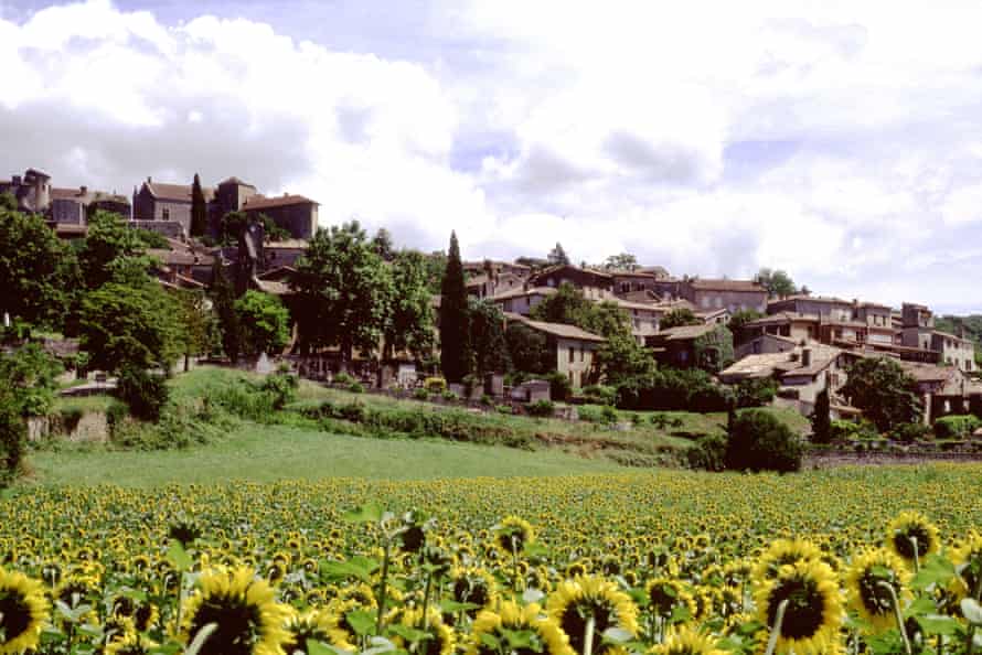 Medieval town of Bruniquel, southwest France