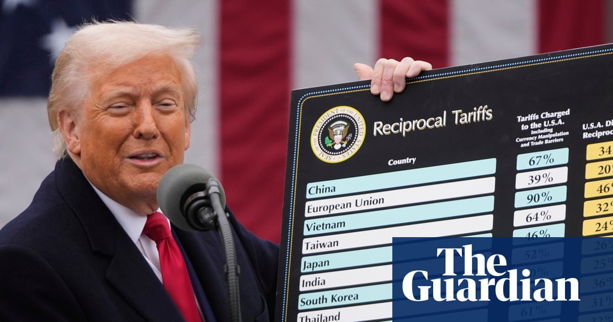 US supreme court to hear oral arguments on legality of Trump imposing tariffs